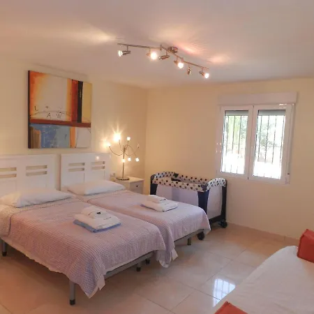 Villa-fig-tree 4* קלפה