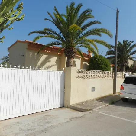 מלון Villa-fig-tree