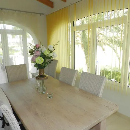 מלון Villa-fig-tree